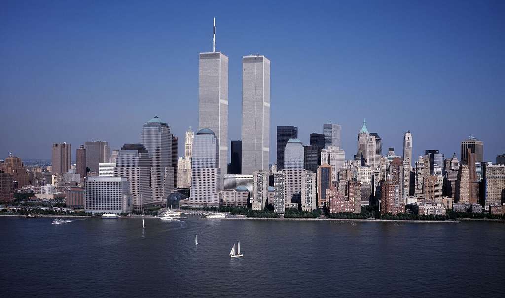 Vor 21 Jahren: 9/11 – was steckt dahinter?