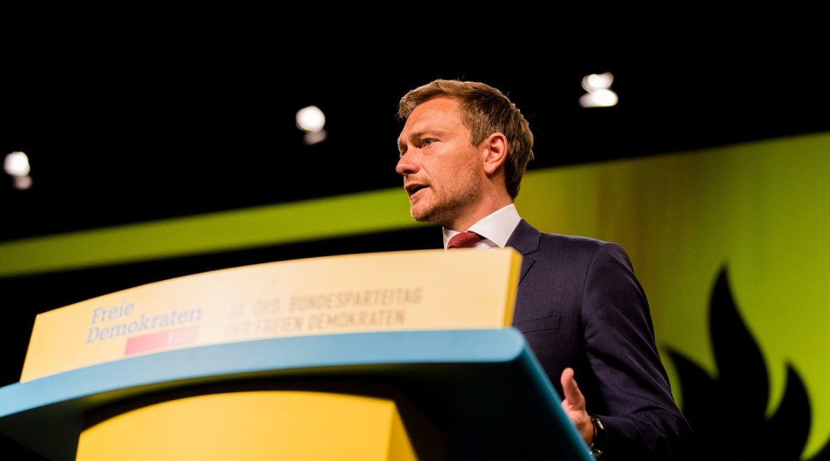 Christian Lindners (FDP) Finanzministerium berät Superreiche bei der Steuervermeidung…